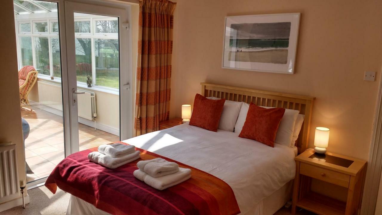 Bed and Breakfast Rush View Портраш Екстер'єр фото